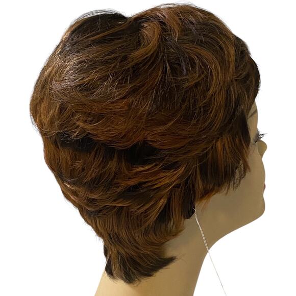 CARRIE Everyday Razor Boy Cut Pixie Wig P4/27/30 Brown Blonde Synthetic NWT a862 - Picture 10 of 15